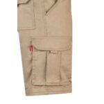 Bermuda elasticizzati con tasche - immagine 5