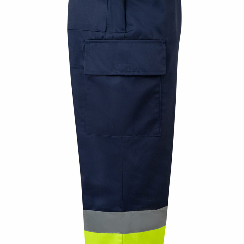 Pantaloni con strisce riflettenti - immagine 5