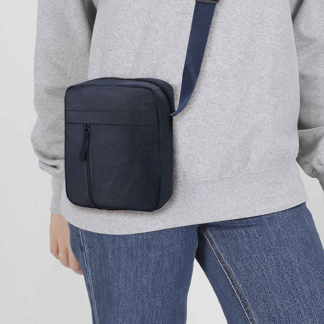 Borsa a travolla in nylon morbido - immagine 4